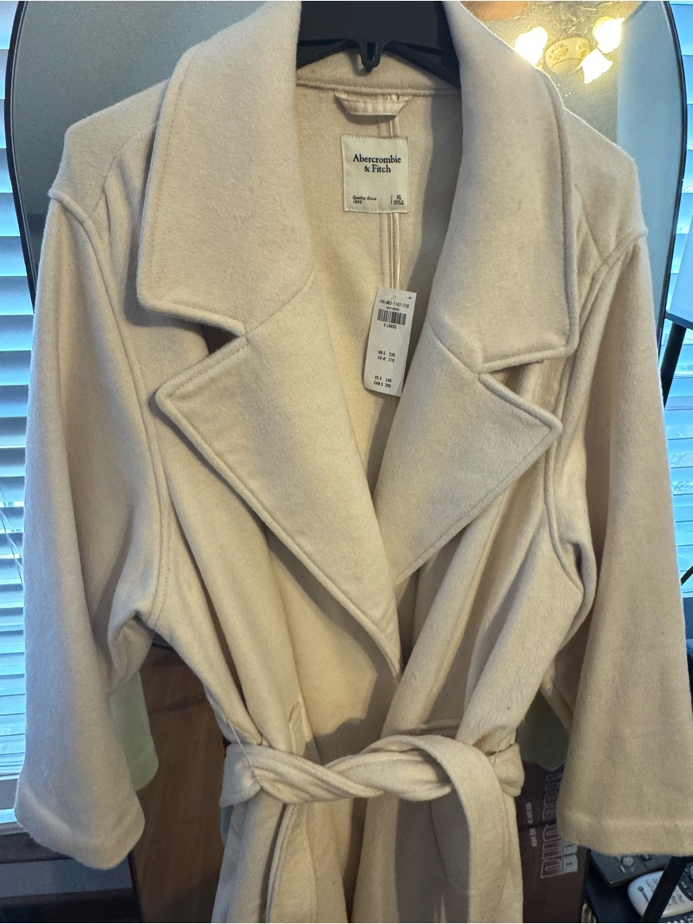 Abercrombie & Fitch Women's Cream Wrap Coat